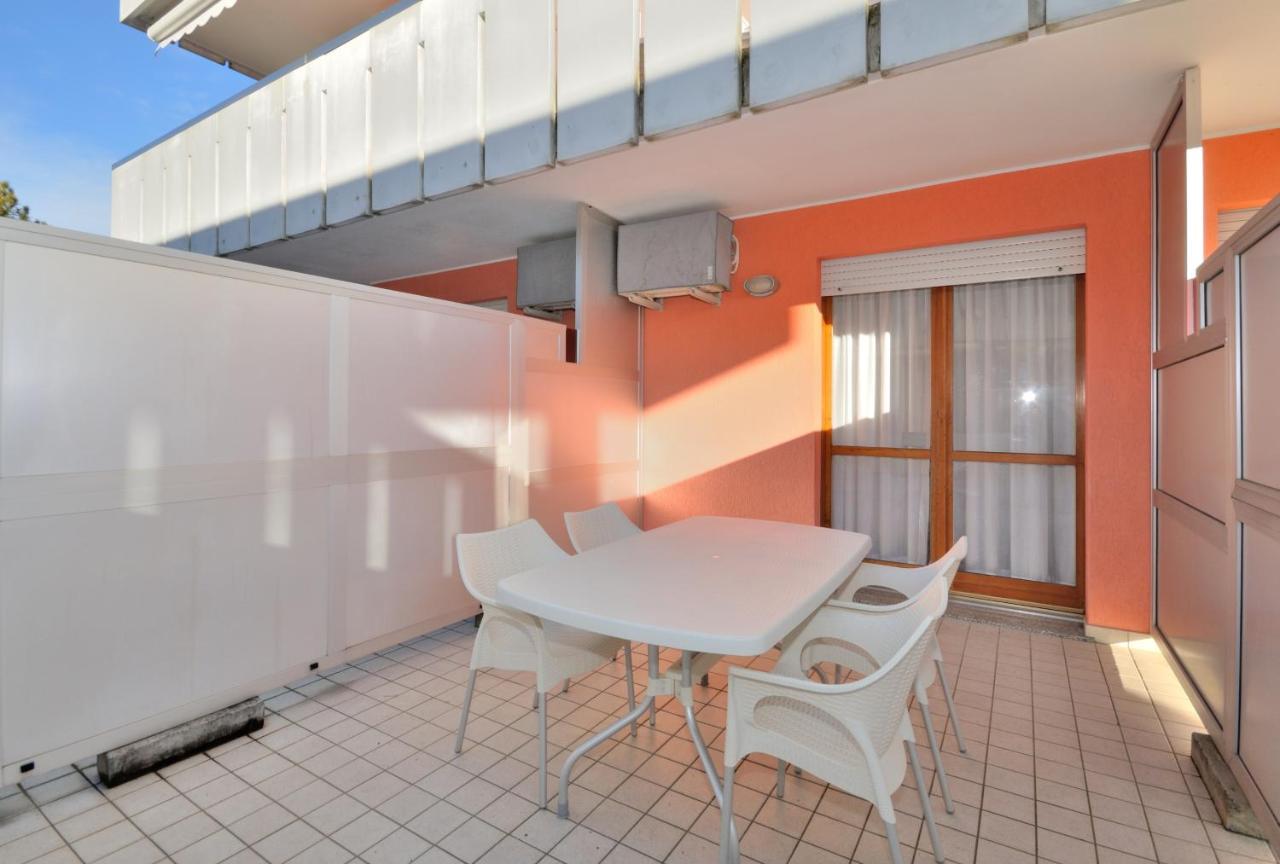 Residence Cavallino Bibione Exterior foto